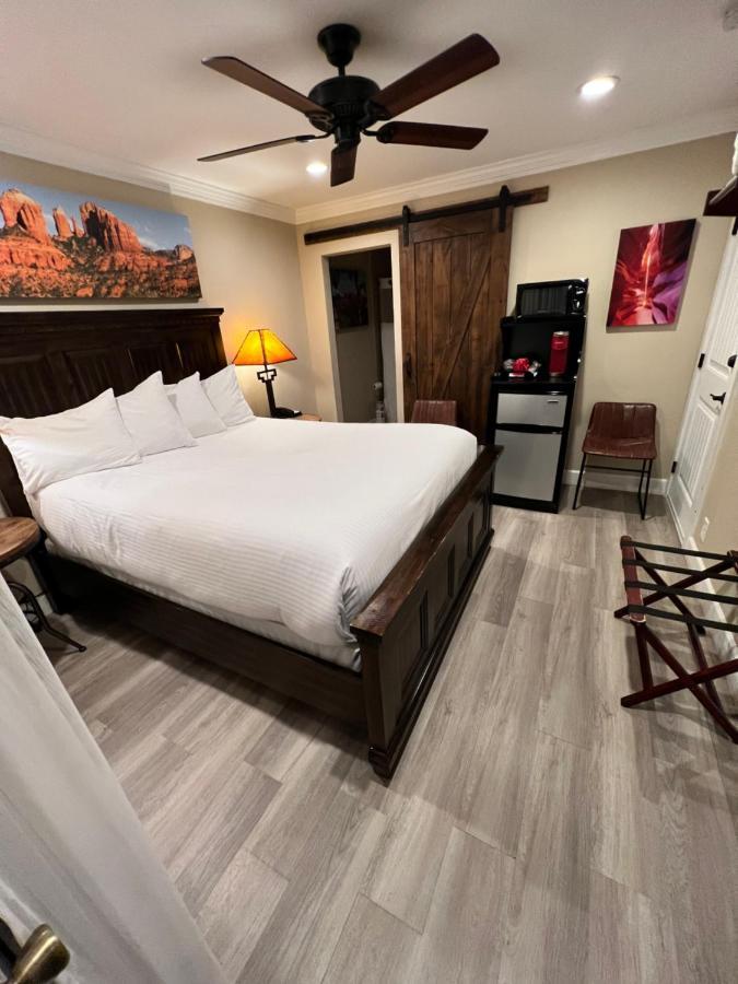 Lantern Light Inn - Romantic Getaway (Adults Only) سيدونا المظهر الخارجي الصورة