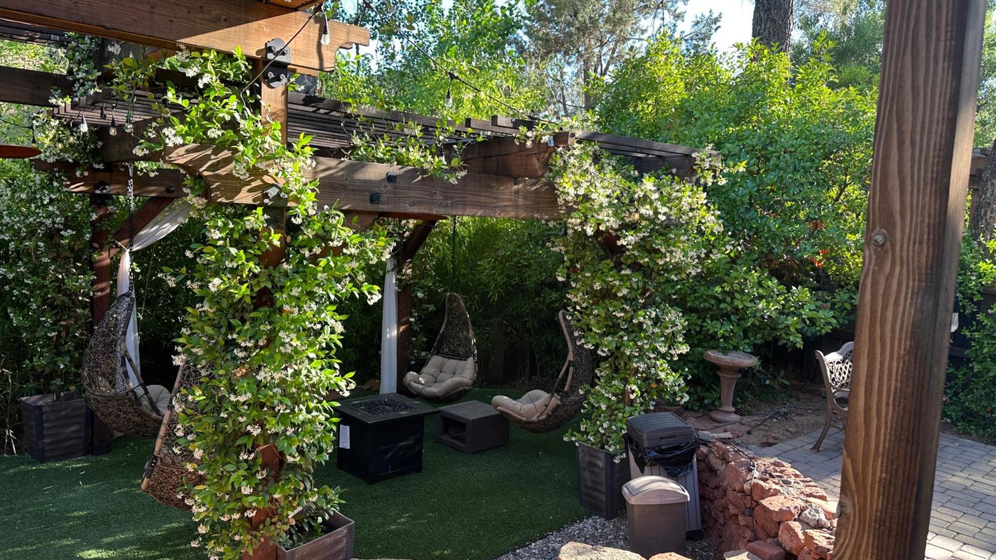 Lantern Light Inn - Romantic Getaway (Adults Only) سيدونا المظهر الخارجي الصورة