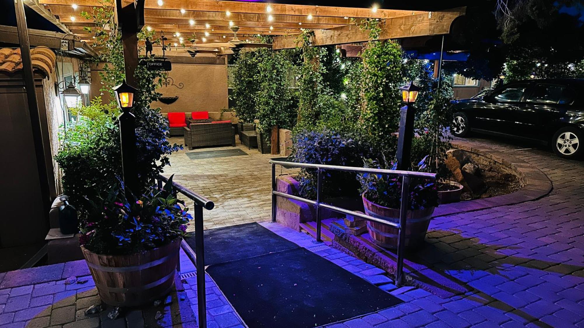 Lantern Light Inn - Romantic Getaway (Adults Only) سيدونا المظهر الخارجي الصورة